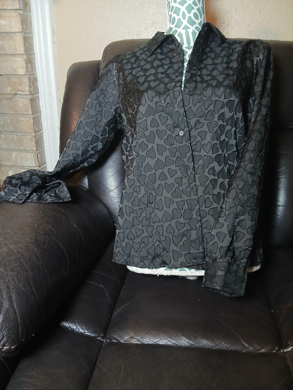 Vero Moda Black Heart-Pattern Button-Up Blouse - Picture 1 of 8